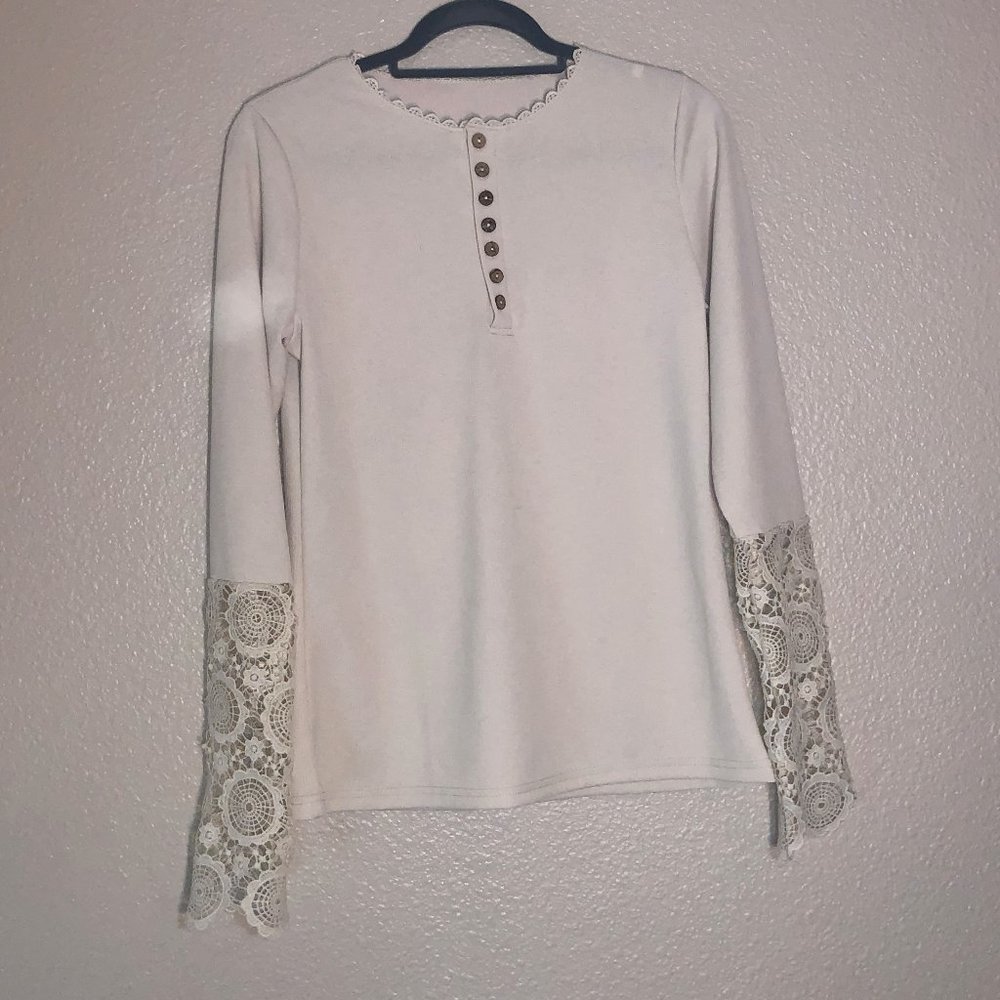 White Top with Lace Sleeve